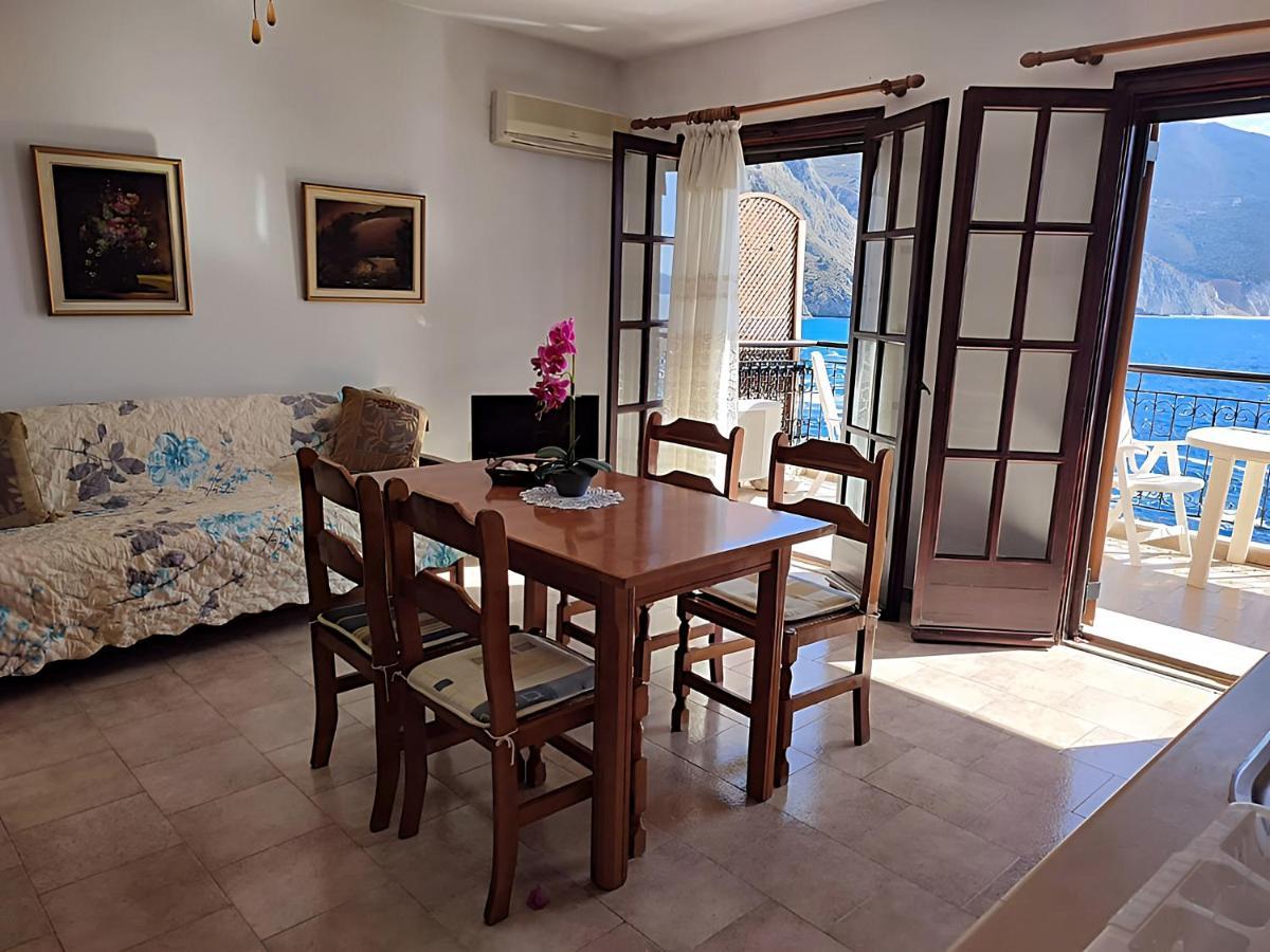 Panorama Apartments Asos Bagian luar foto